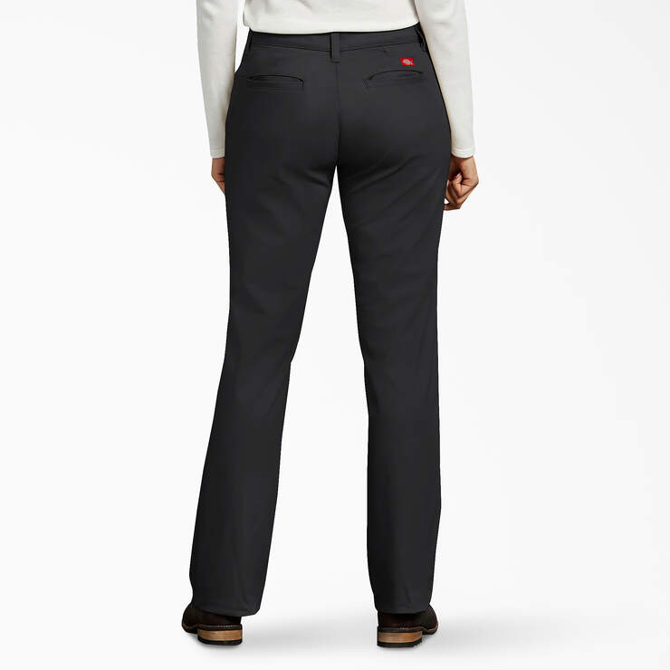 Dickies - Made to Fit the Curvy Girl - Women's Plus Original 874® Work –  SHE WORX Supply