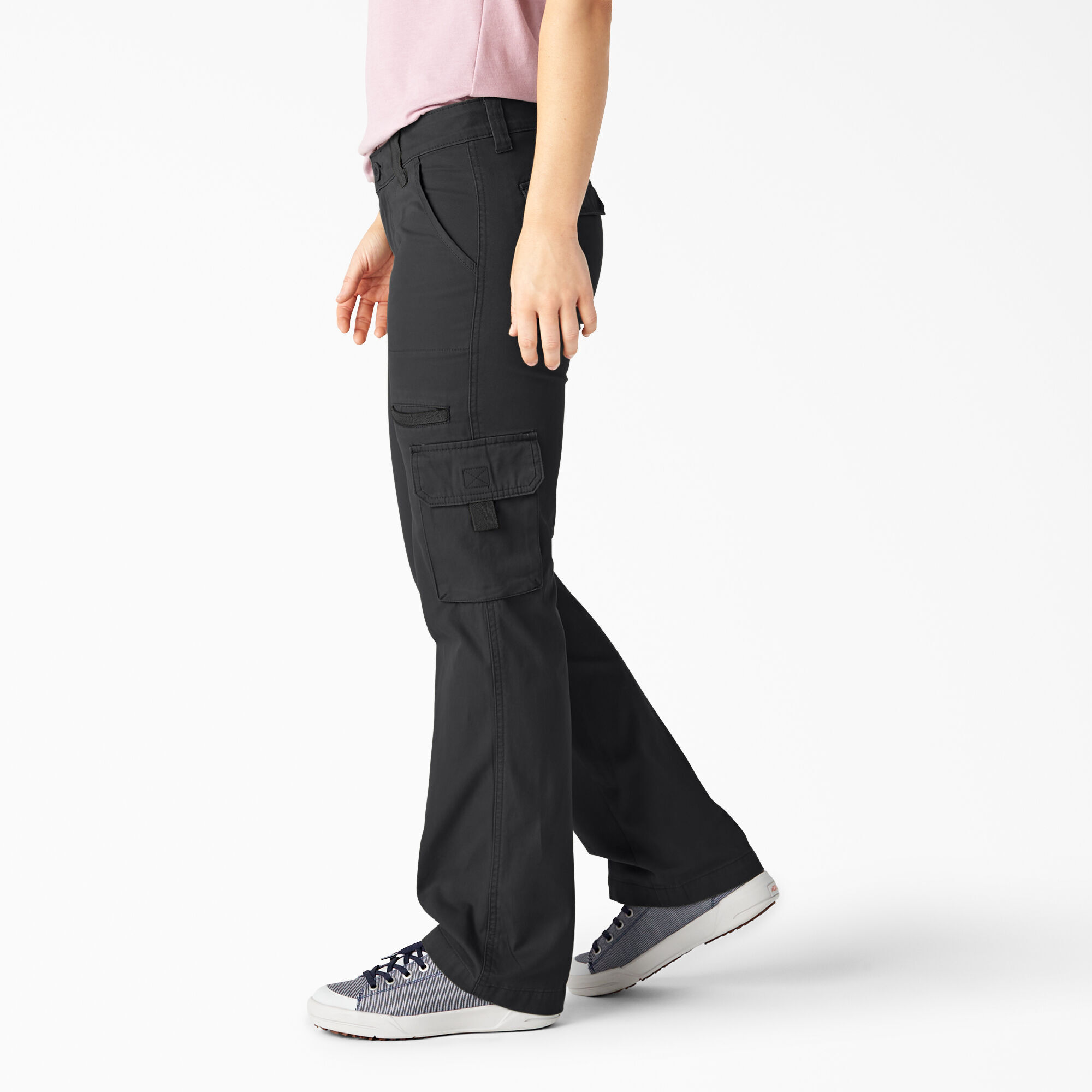 women's cargo pants with lots of pockets