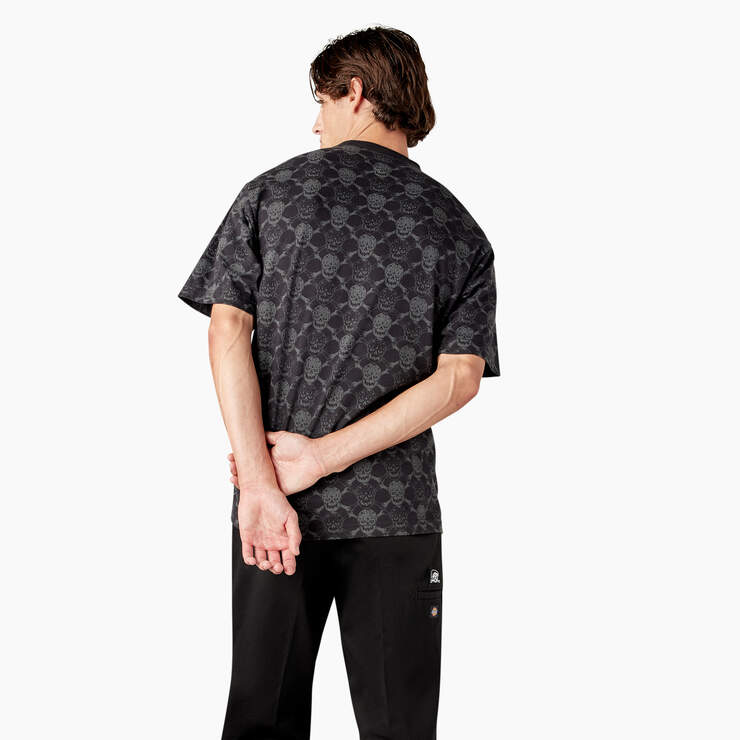 Tops Louis Vuitton Black T Shirt in Multi Color Blouse Size S Inter