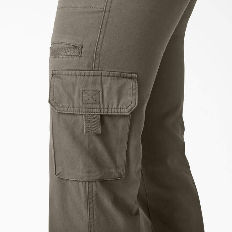 Dickies Women's Relaxed Fit Straight Leg Cargo Pants, Rinsed Desert Sand  (RDS), 14RG
