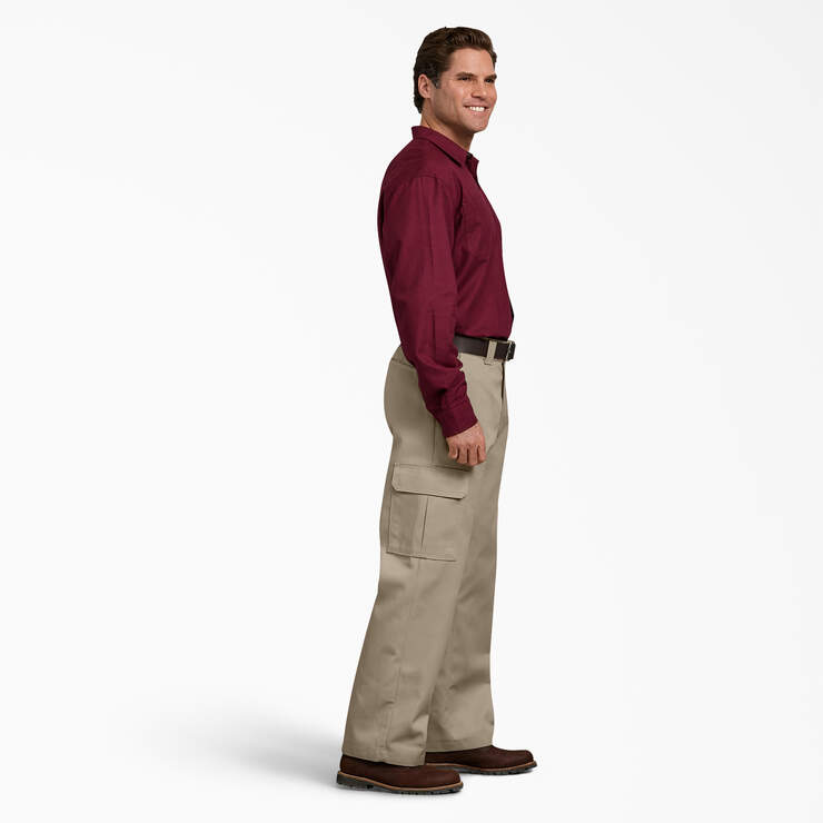 Relaxed Fit Cargo Chino Pants